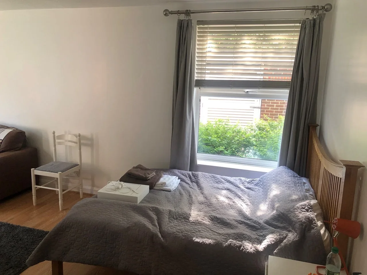 Flat Paxton Road in Greater London