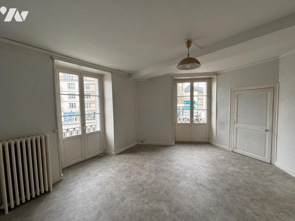 Flat Rue de Paris in Laval