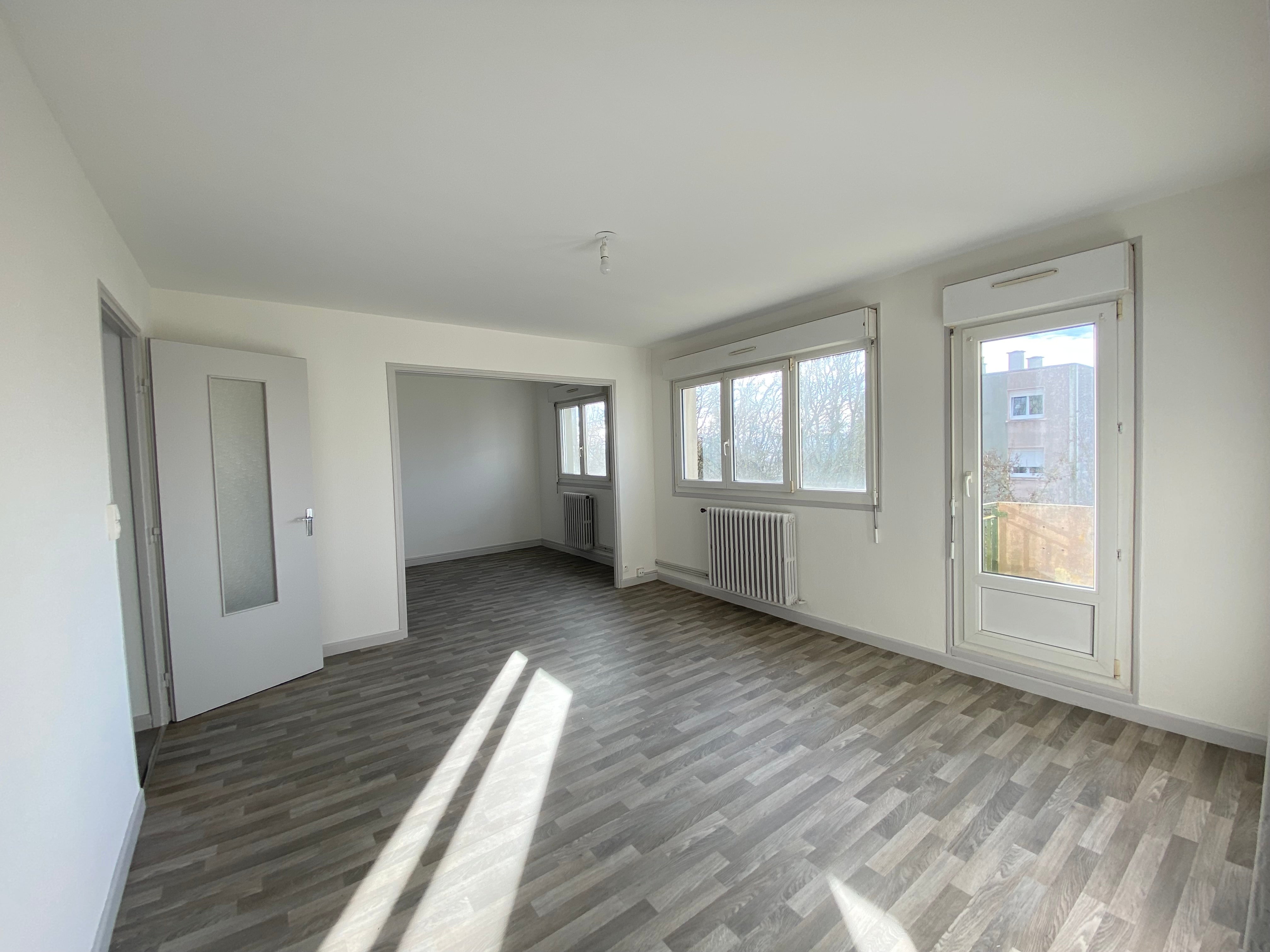 Appartement Rue Geoffroy Saint-Hilaire à Montbéliard