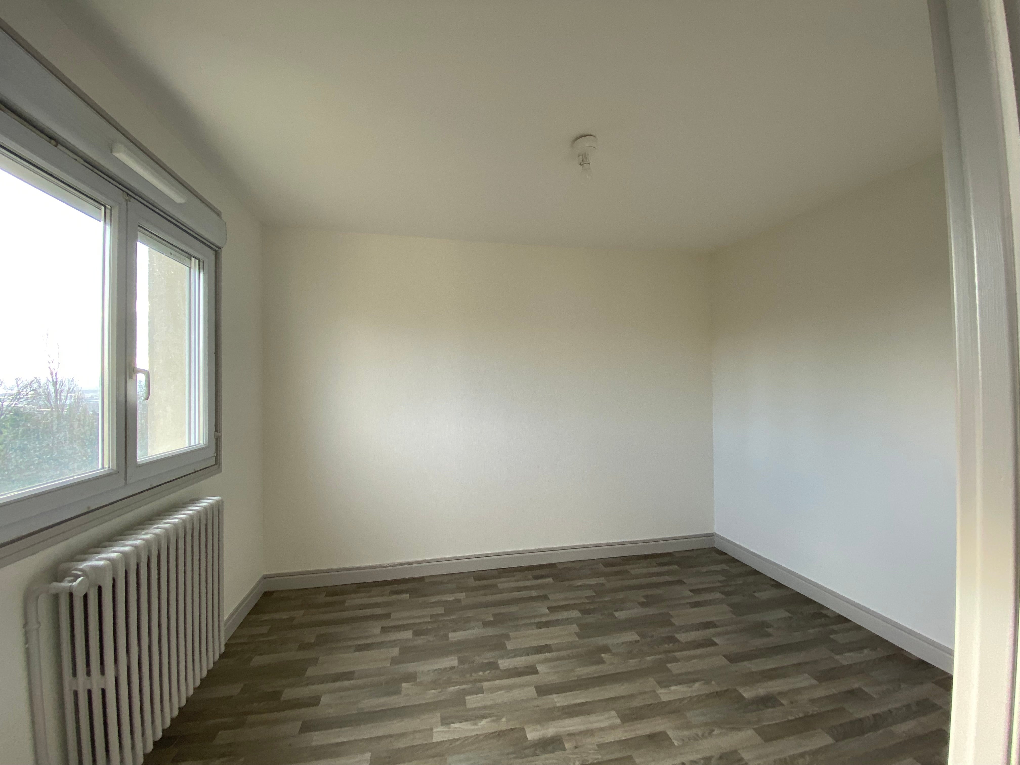 Appartement Rue Geoffroy Saint-Hilaire à Montbéliard