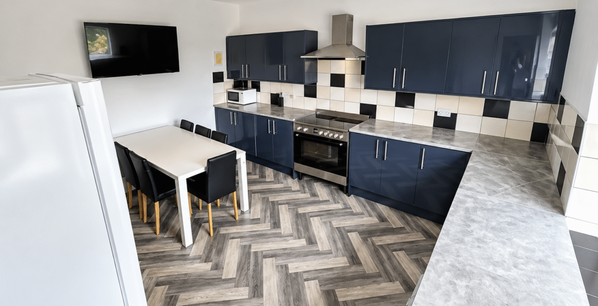 House Royal Park Road in Leeds