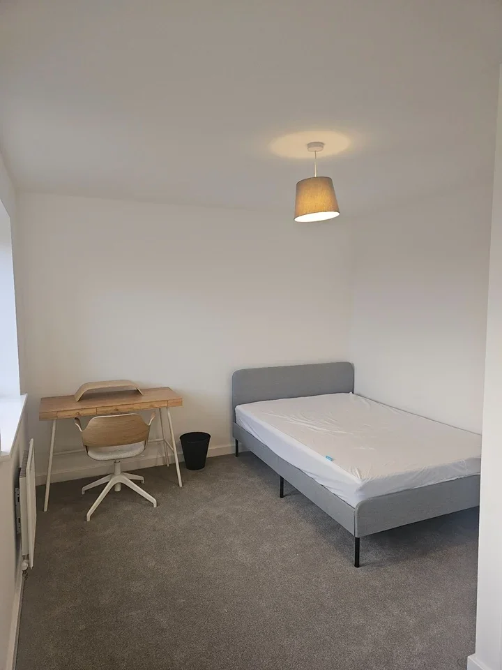 Room Wharnecliffe Gardens in Bristol