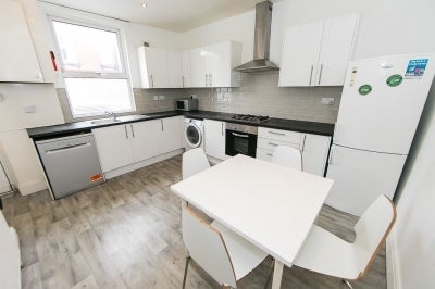 House Kelsall Place in Leeds