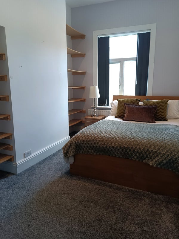 Room Craven Street in Coventry