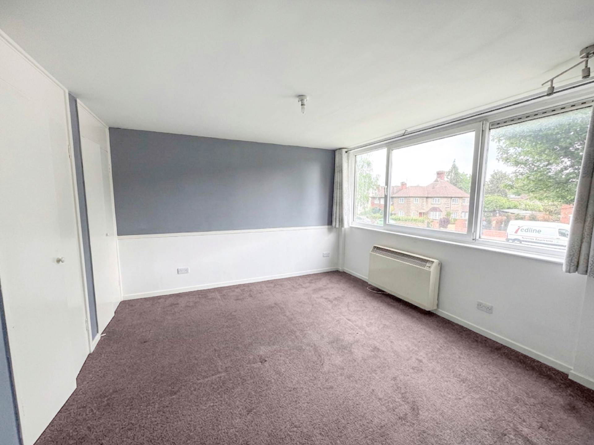 Flat Wendover Road in Aylesbury