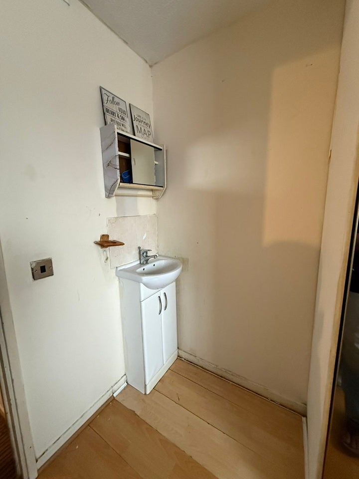 Room Dunlin Road in Dacorum