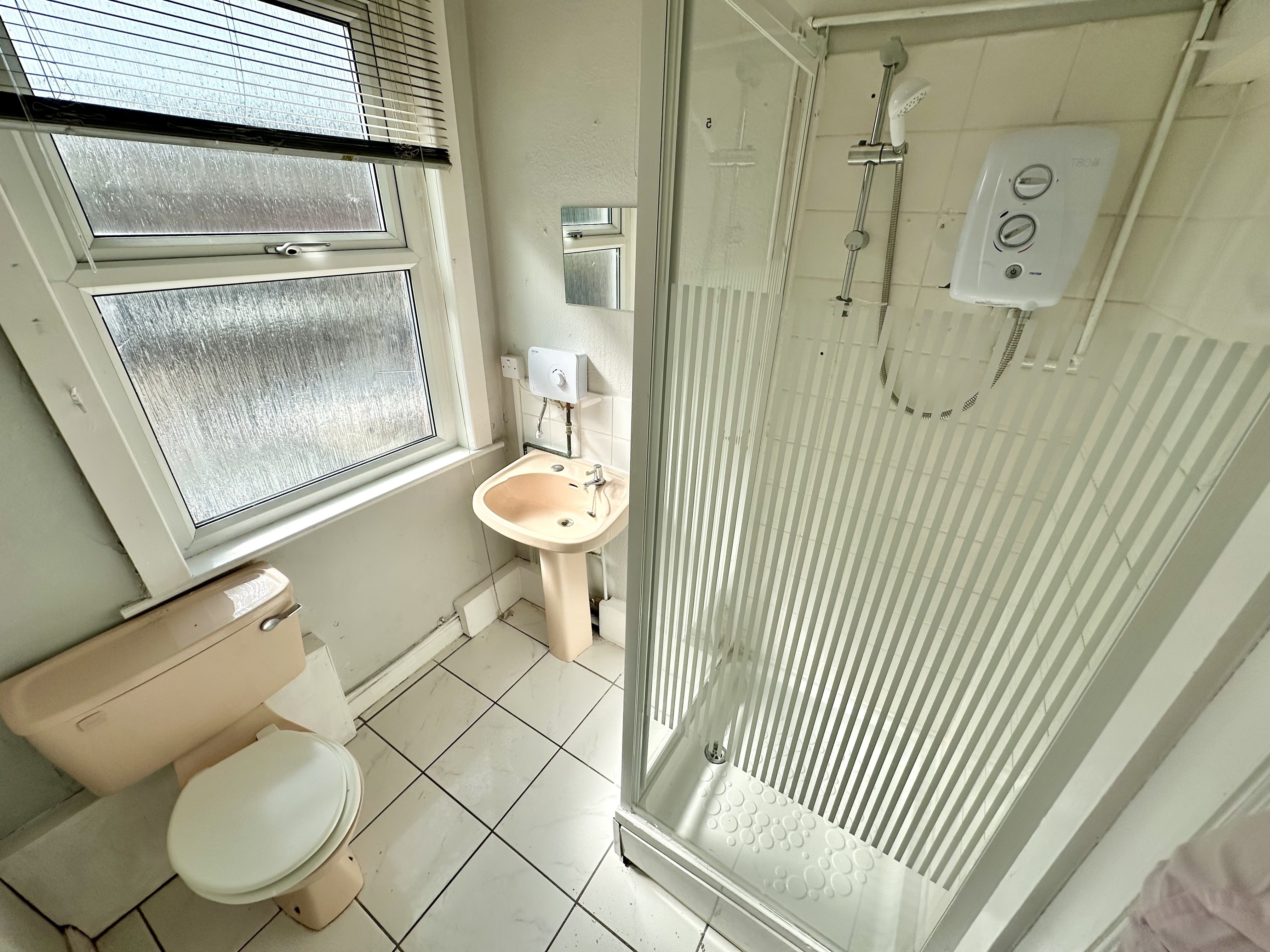 Flat Back Middleton View in Leeds