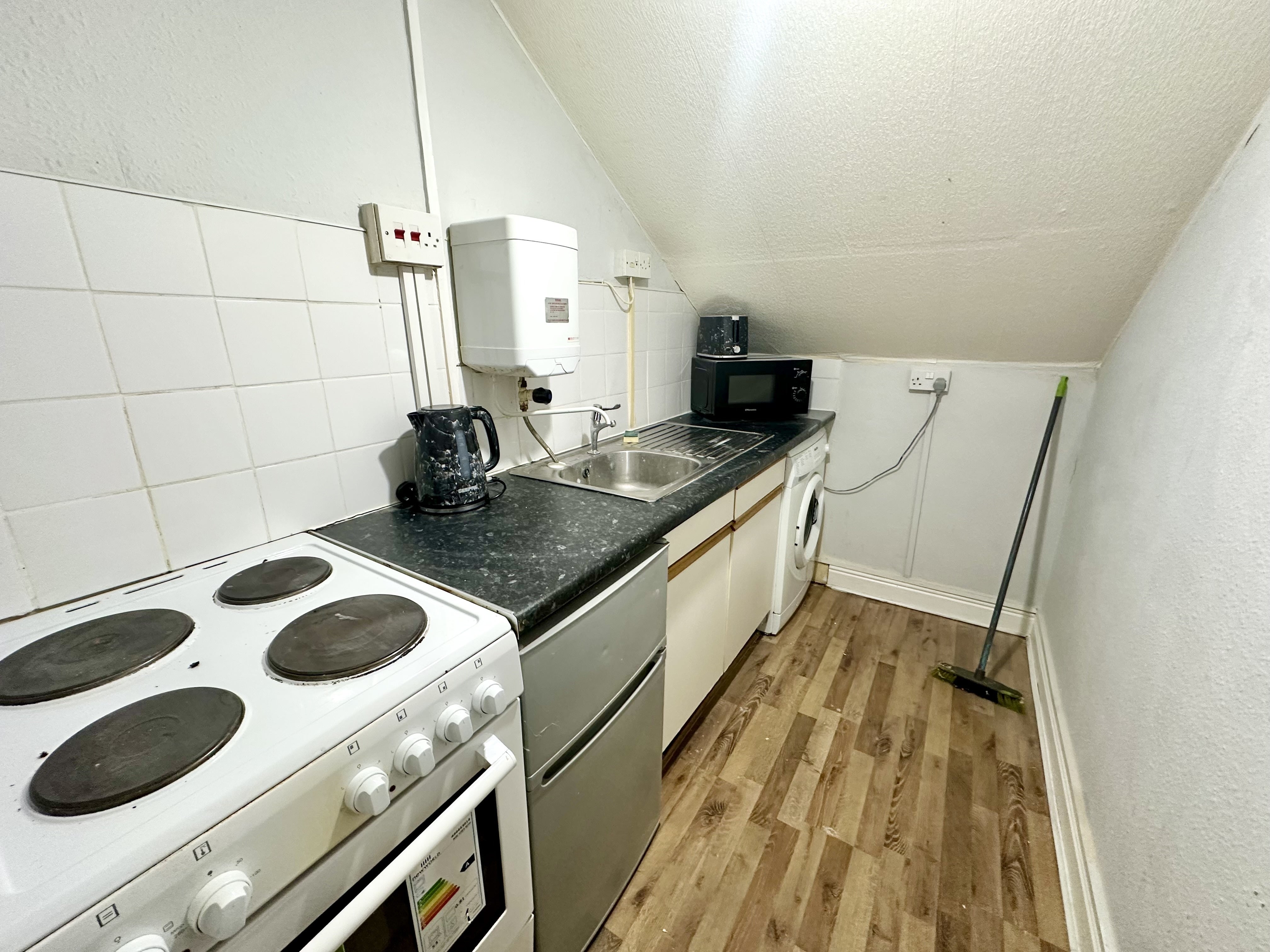 Flat Back Middleton View in Leeds