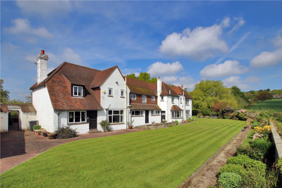 House Sweethaws Lane in Wealden
