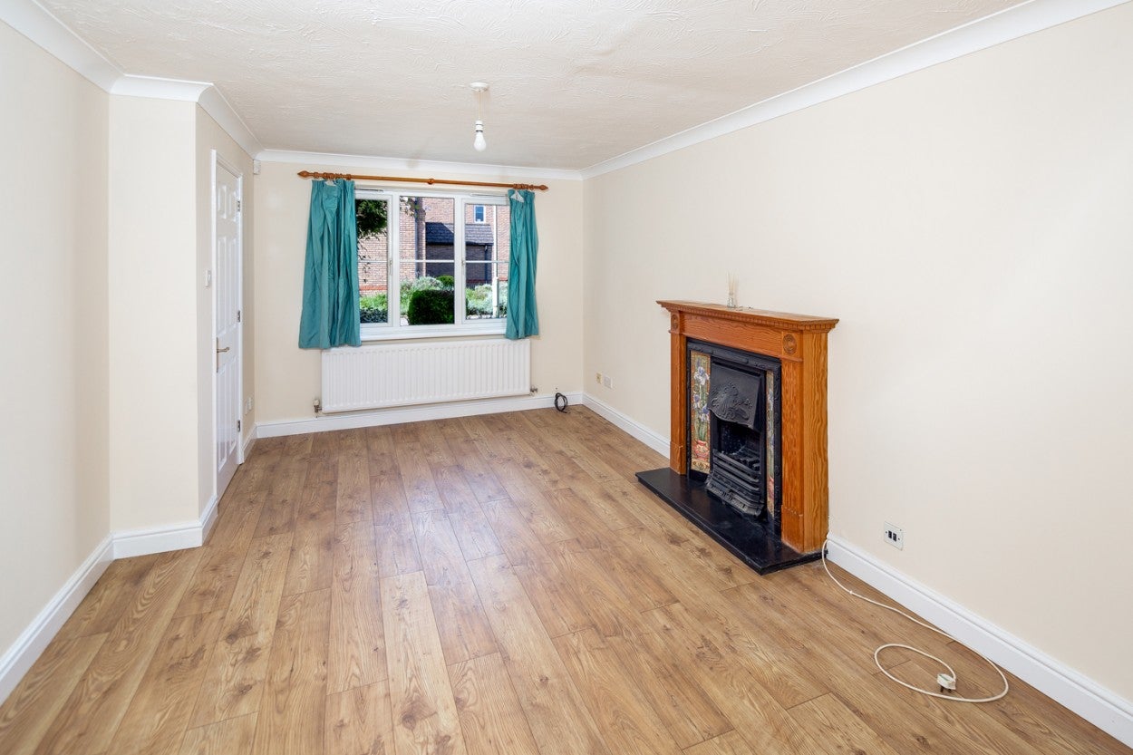 House Lily Close in Cherwell District