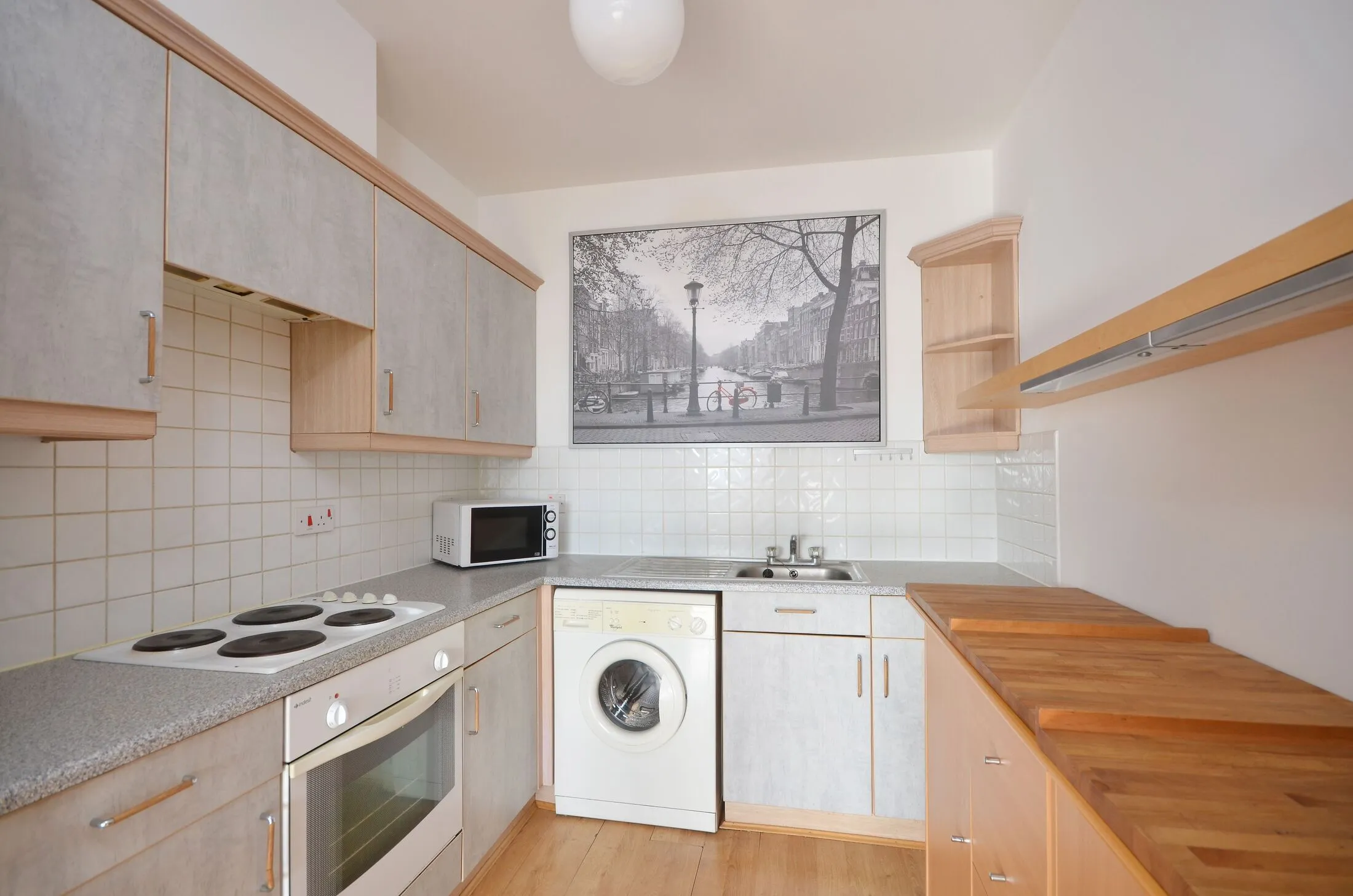 Flat Newington Causeway in Greater London