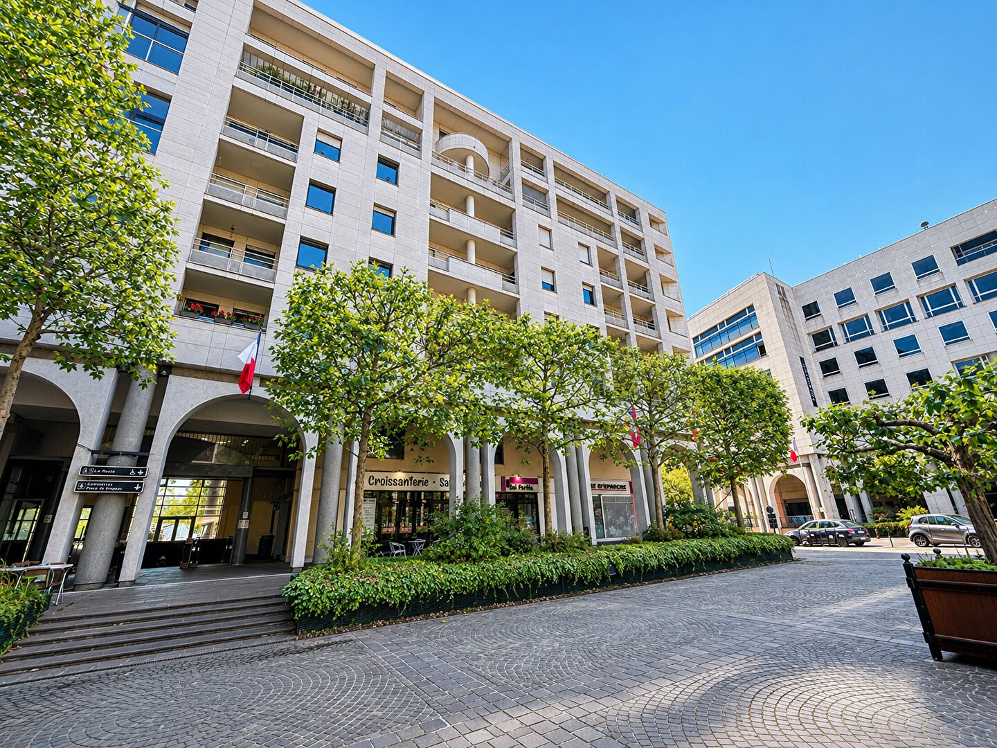 Flat Avenue Édouard Belin in Rueil-Malmaison