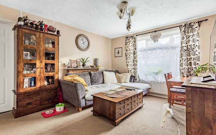Flat Firmstone Road in Winchester