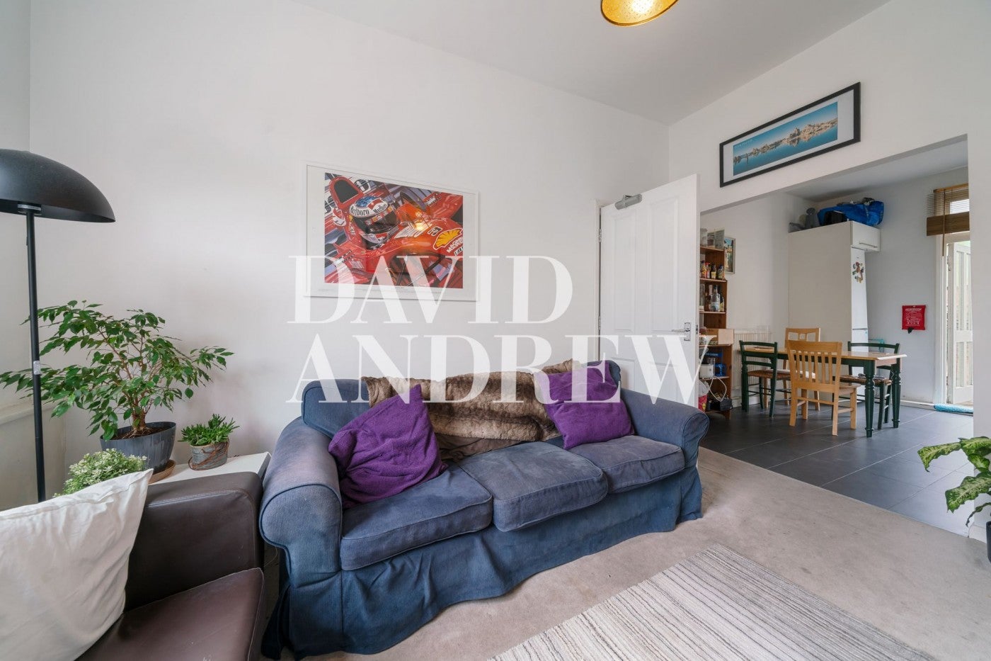 Flat Charteris Road in Greater London