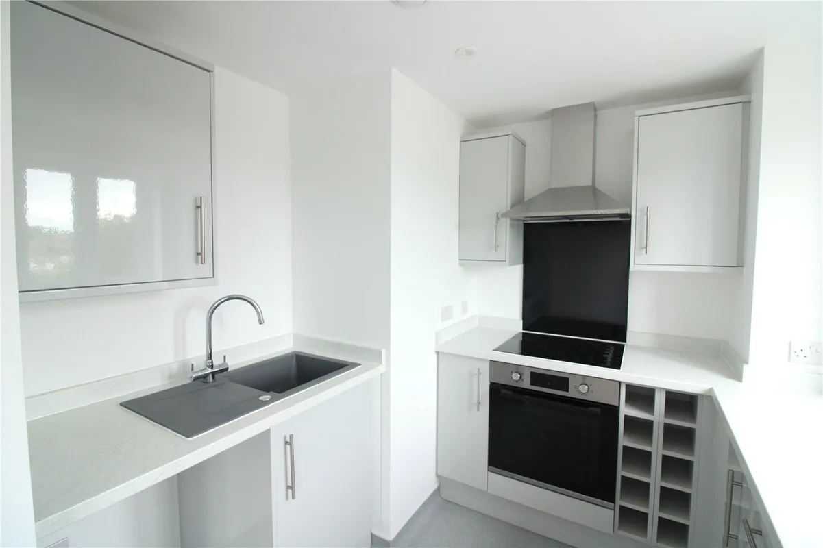Flat Milton Parade in Havant