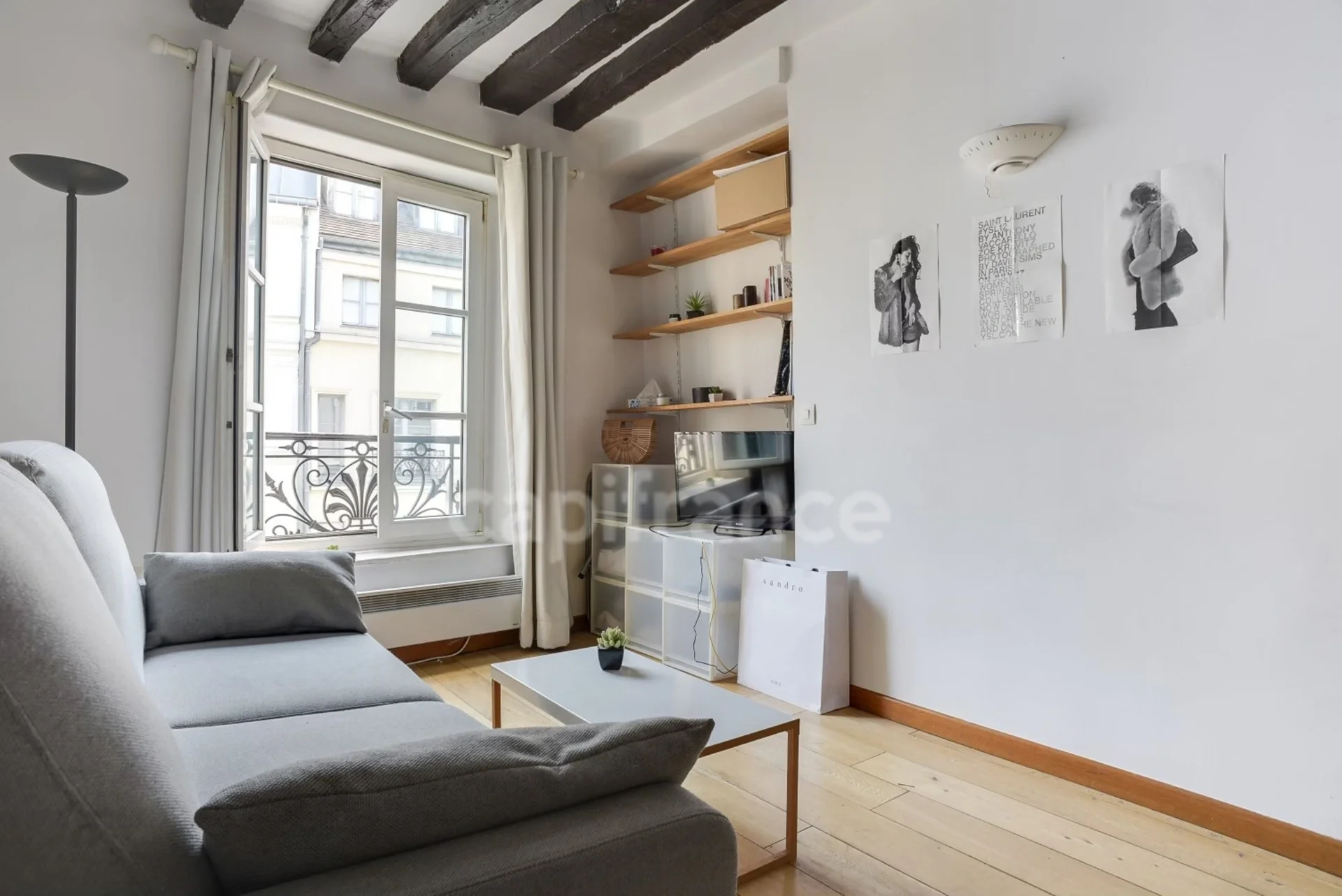 Flat Rue de l'Arbre Sec in Paris