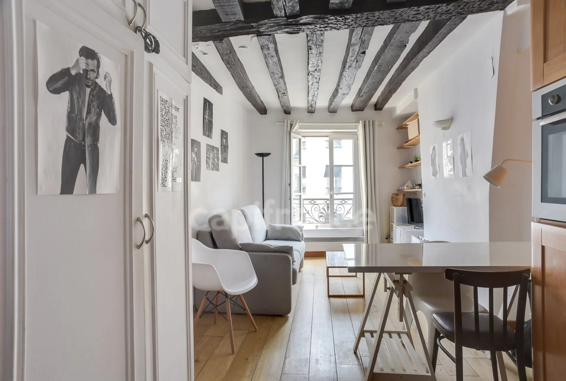 Flat Rue de l'Arbre Sec in Paris