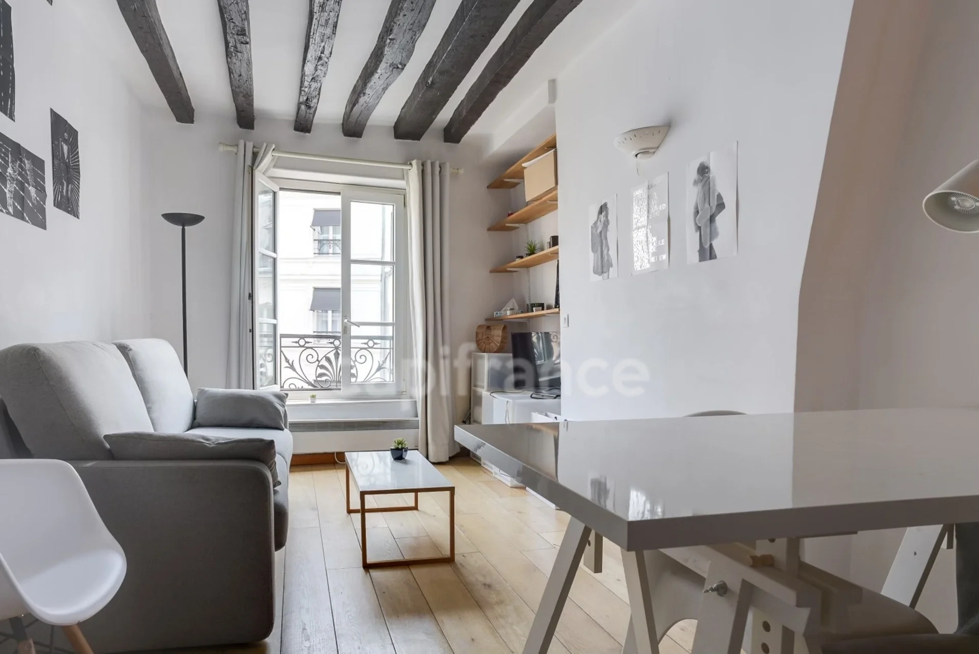 Flat Rue de l'Arbre Sec in Paris