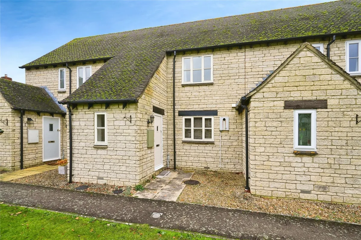 House Hawthorn Drive in West Oxfordshire