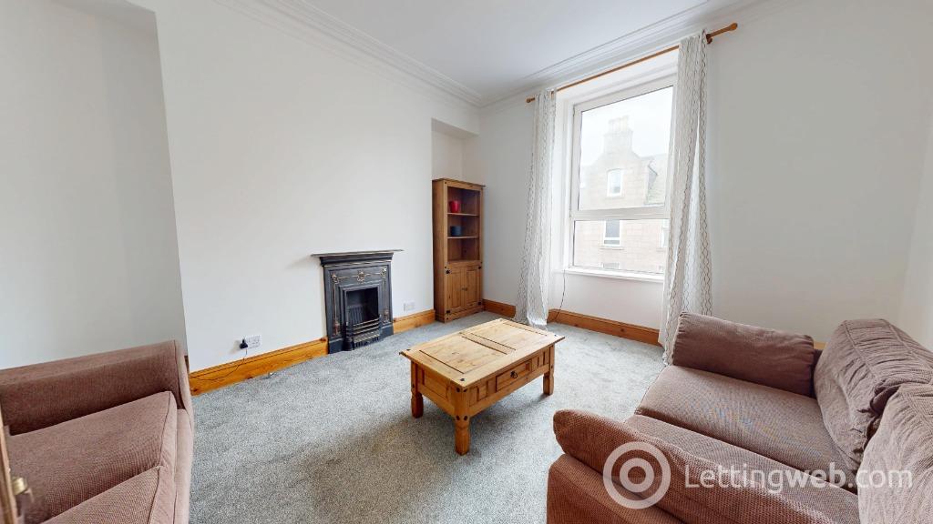 Flat Esslemont Avenue in Aberdeen City
