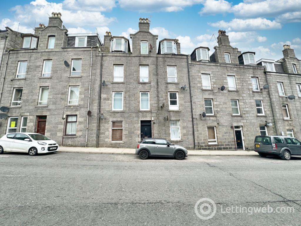 Flat Esslemont Avenue in Aberdeen City
