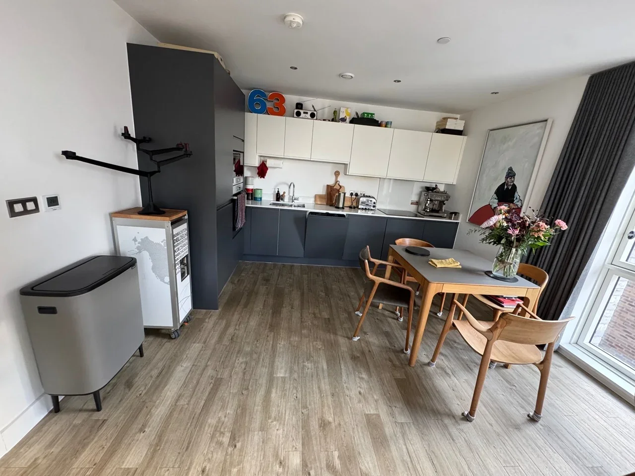 Flat Rookwood Way in Greater London