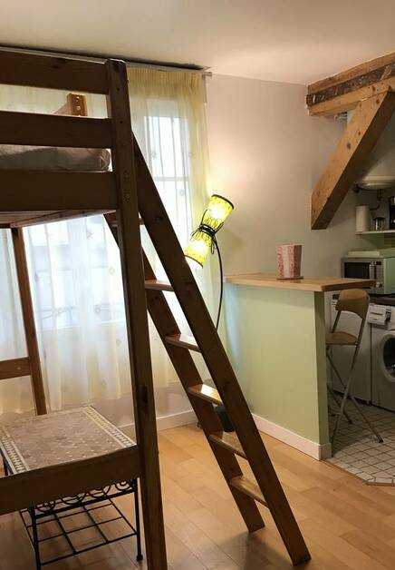 Appartement Rue Crozatier à Paris