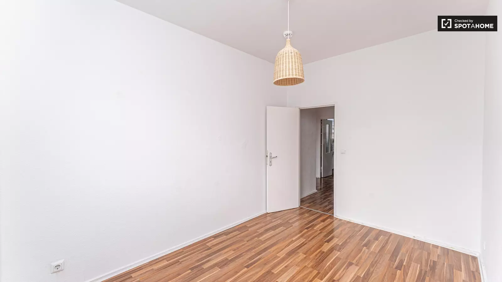 Wohnung Schillerstraße in Berlin