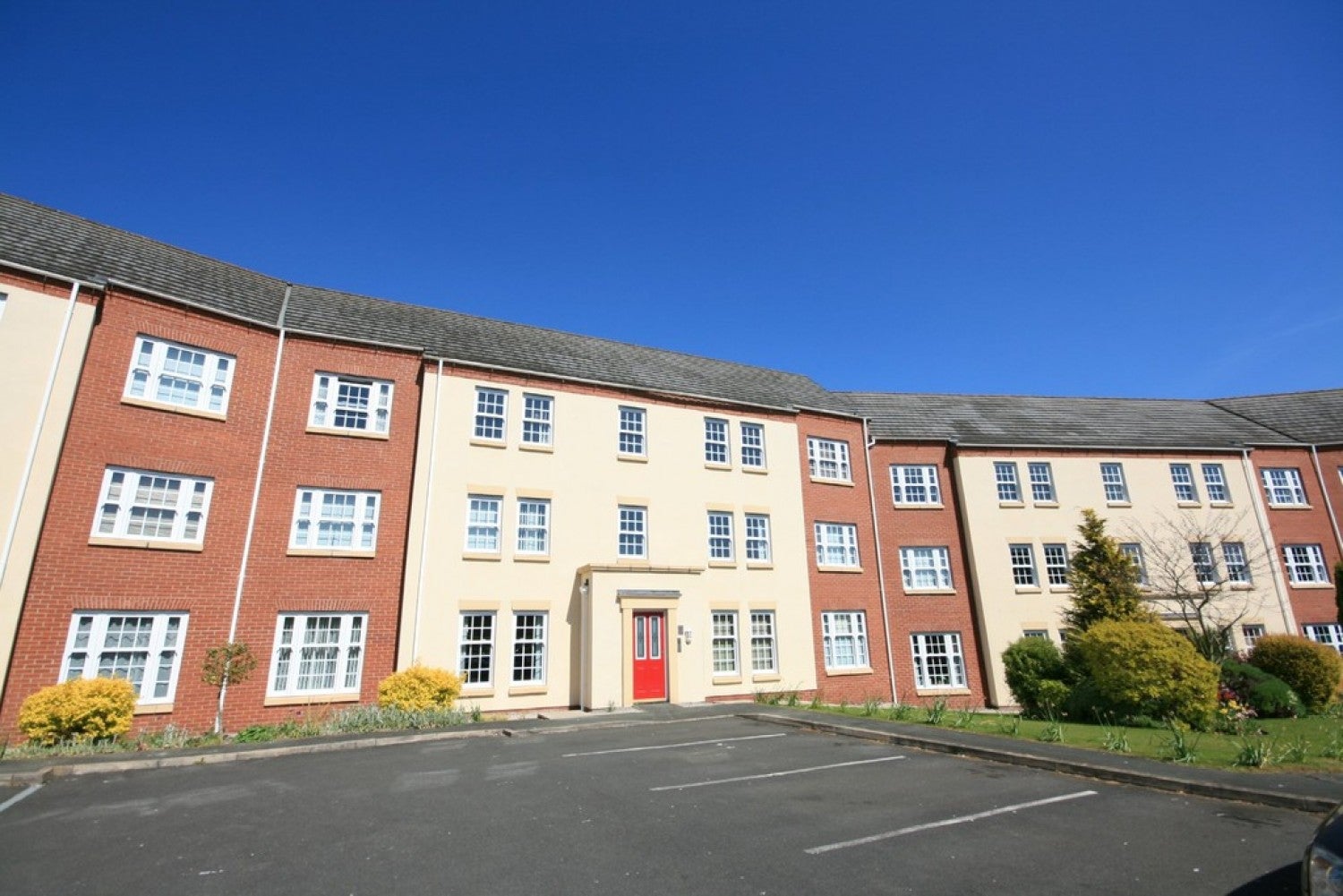 Flat Welsh Row in Nantwich