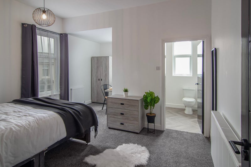Room Poplar Avenue in Blackpool
