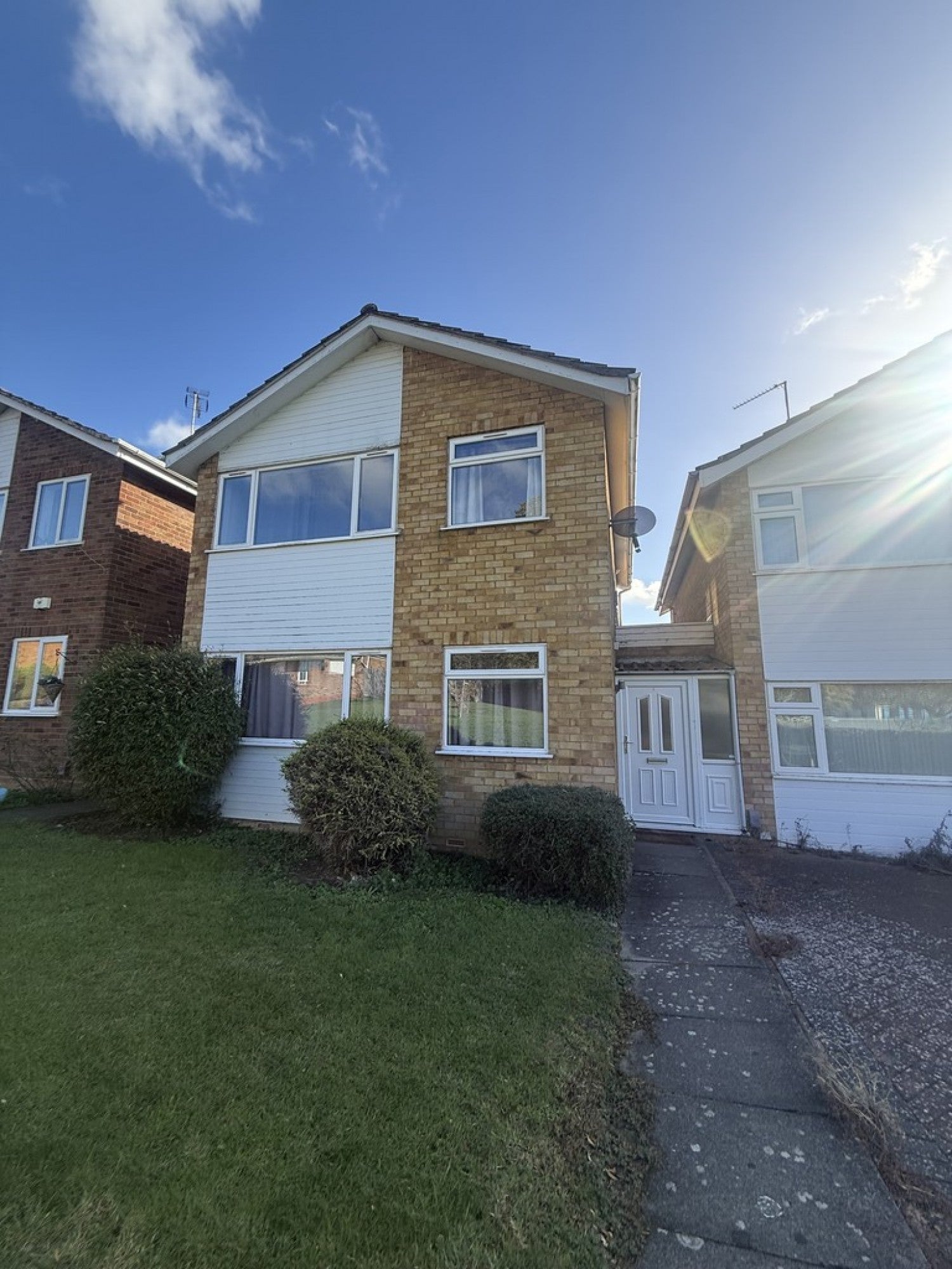 House Slade Walk in Bedford