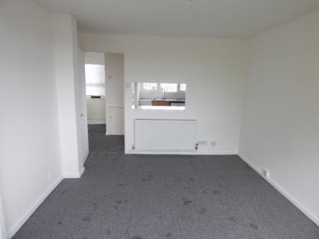 Flat The Knares in Basildon