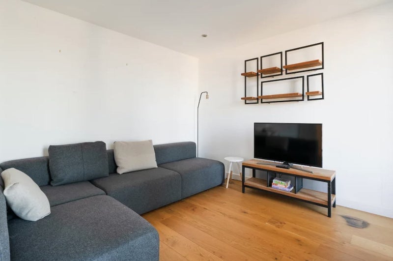 Flat Clare Street in Greater London