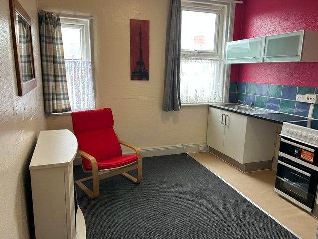 Flat Newcastle Avenue in Blackpool