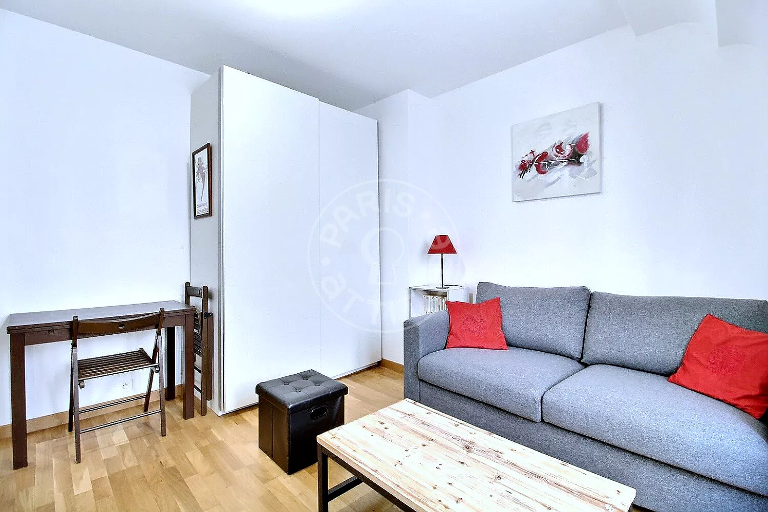 Appartement Rue Léon Frot à Paris
