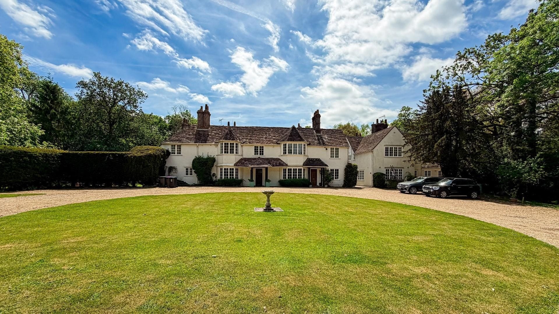 Flat Henderson Place in East Hertfordshire