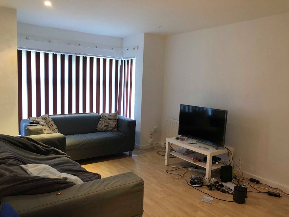 Flat Ash Road in Leeds
