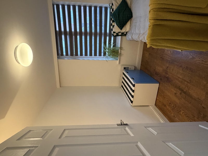 Room Ladywood Middleway in Birmingham