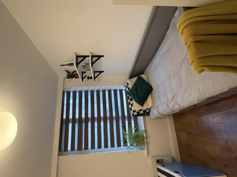 Room Ladywood Middleway in Birmingham
