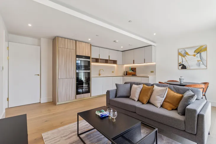 Flat Parrs Close in London