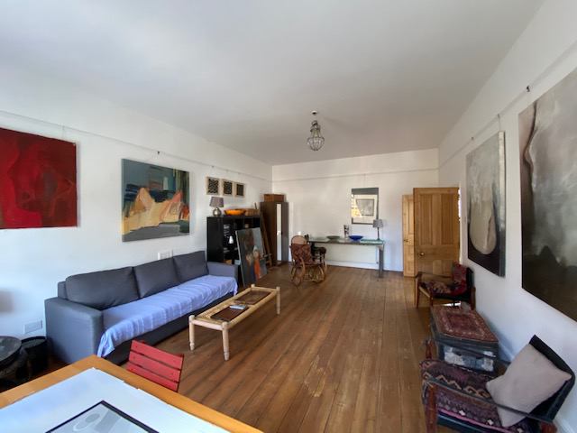 Flat Beaconsfield Road in Greater London