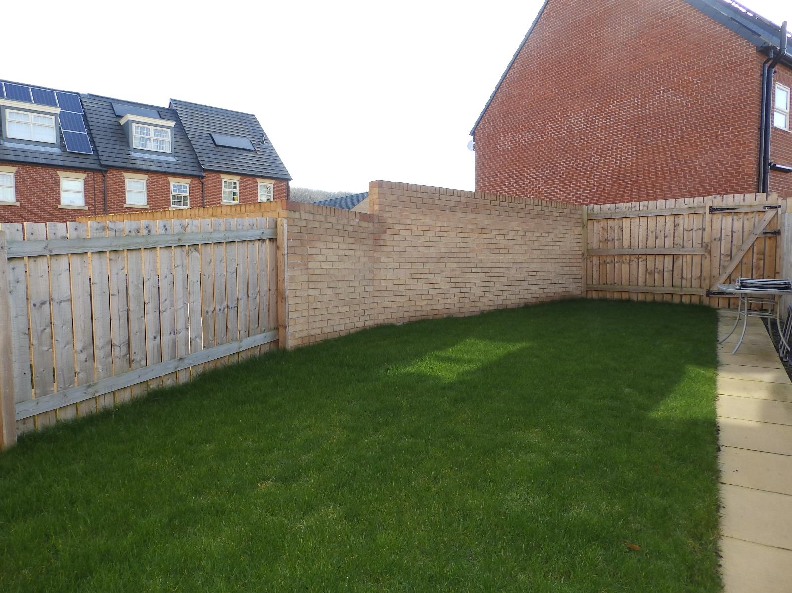 House Wade Close in Barnsley