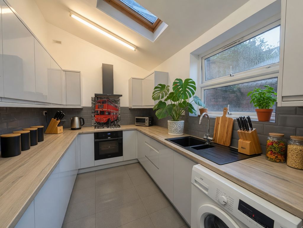 Flat Balfour Road in Nottingham
