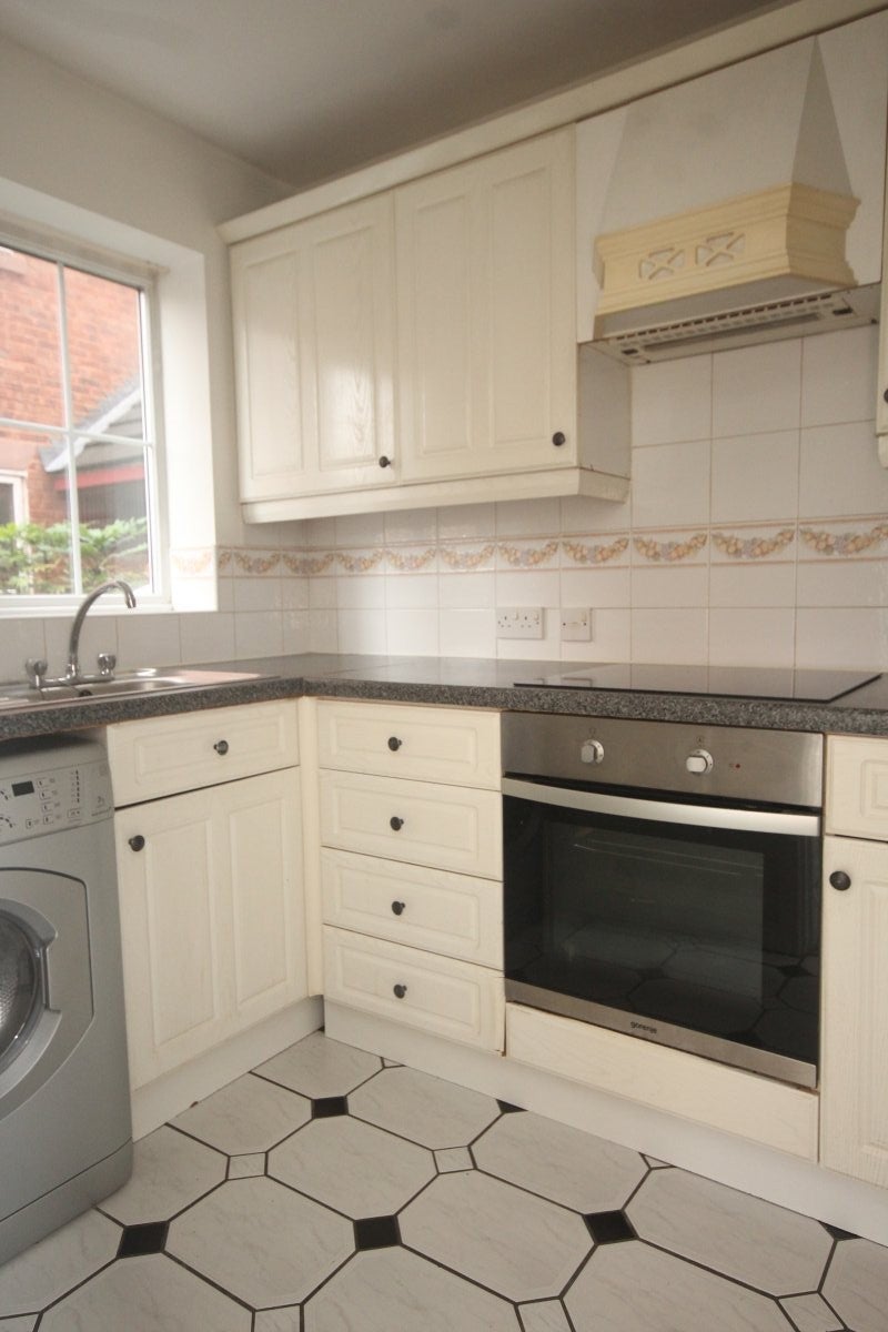 Flat Gloucester Street in Chester