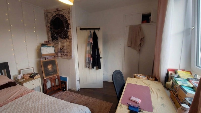 Room Devas Street in Greater London
