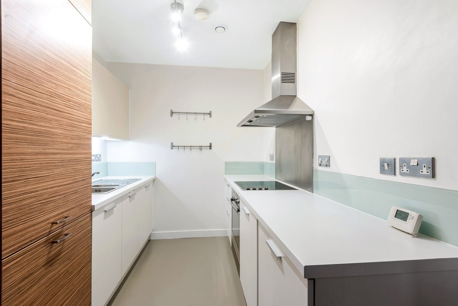 Flat Chevening Road in Greater London