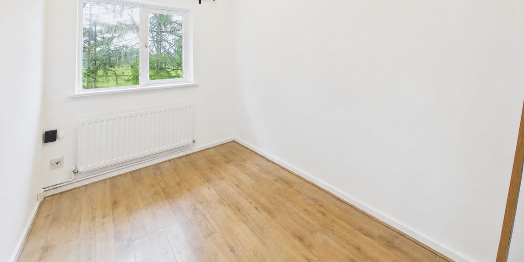 Flat Capricorn Close in Crawley
