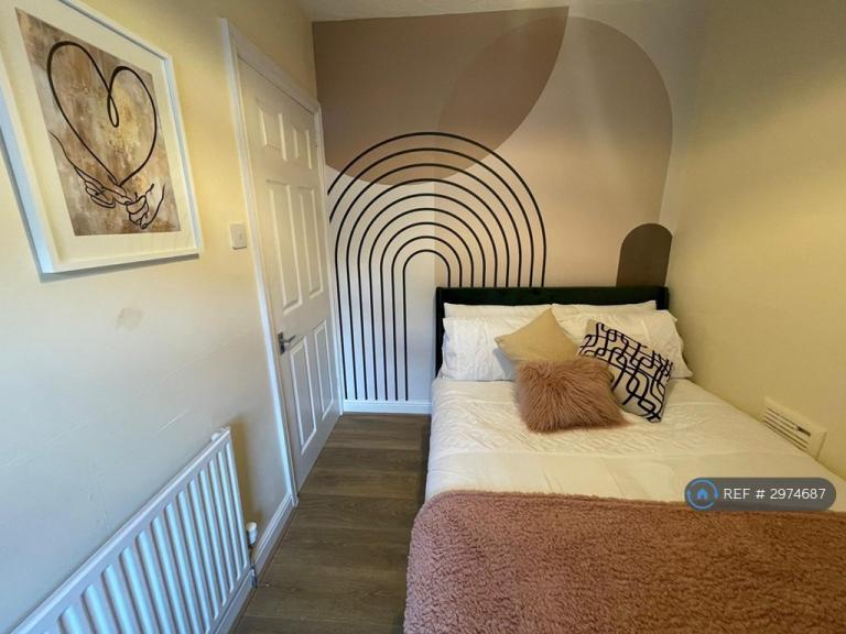 Room Chorley Road in Salford