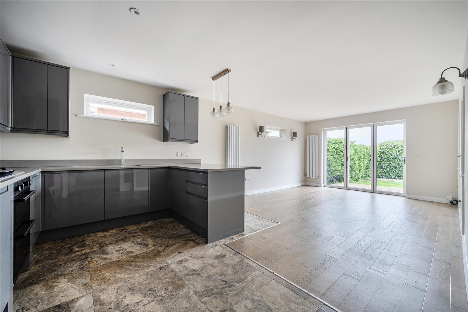 House Willant Close in White Waltham