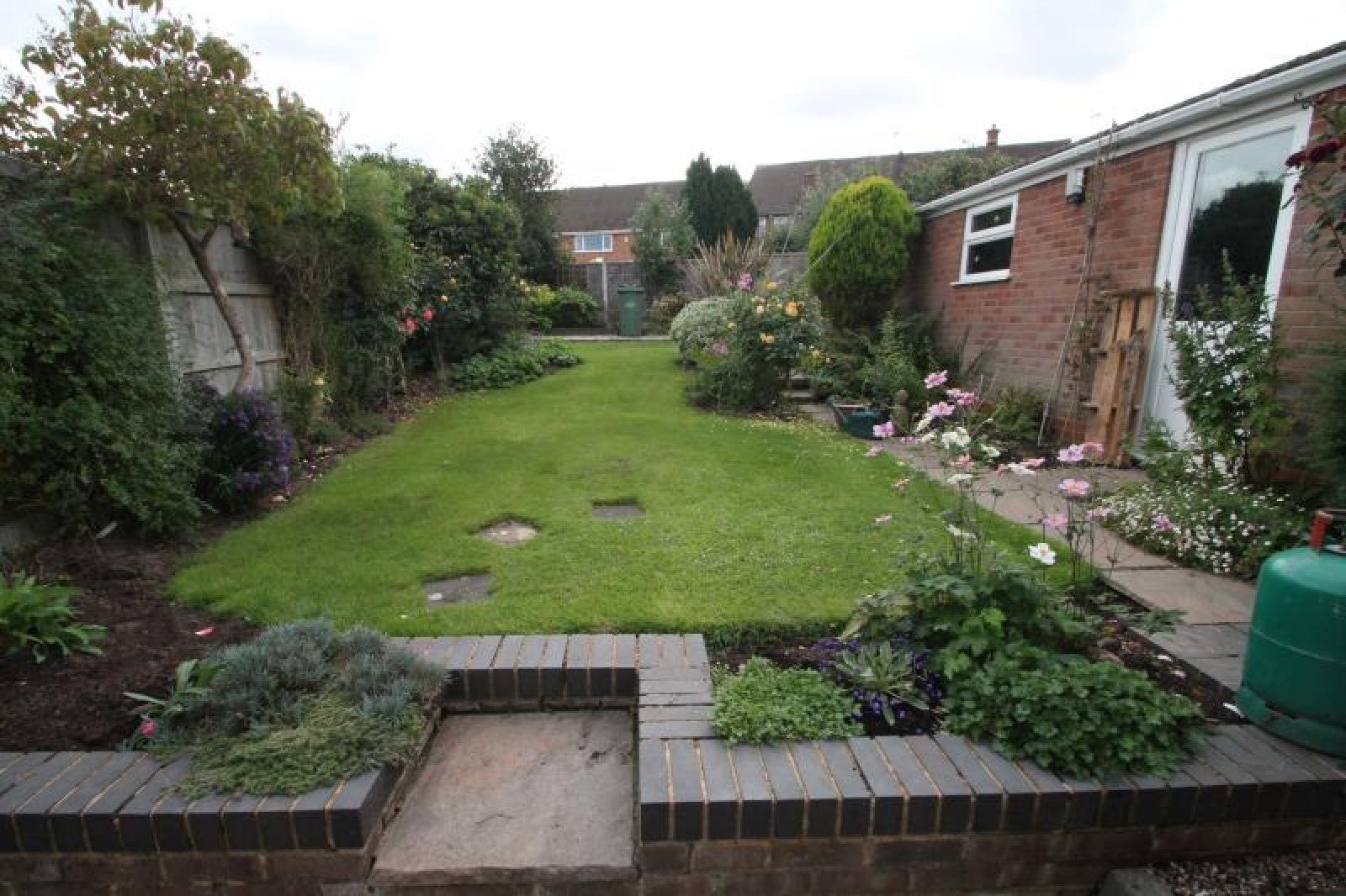 House Wesson Gardens in Halesowen